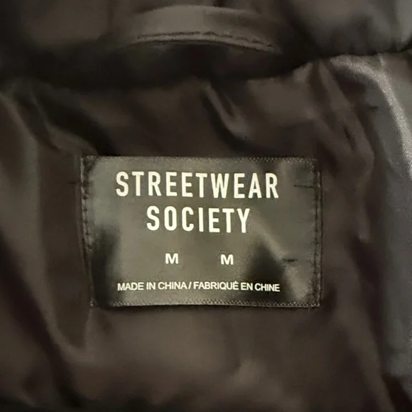 58. | Streetwear Society | Black | Puffer Vest - Picture 3 of 4